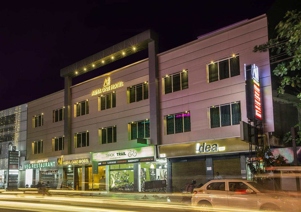Aura One Hotel Kochi Eksteriør billede